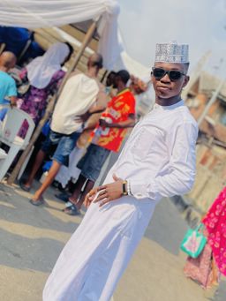 Malik Mafolashere photo