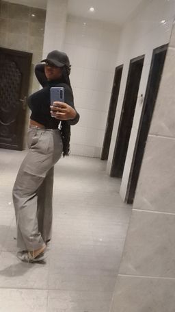 Hannah Oludare photo